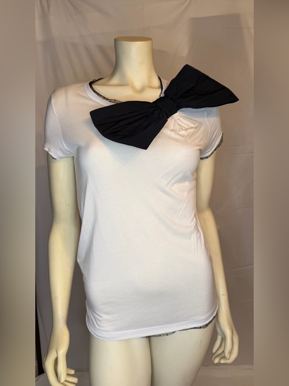 RED Valentino White Short-Sleeve Tee with Oversized Black Bow